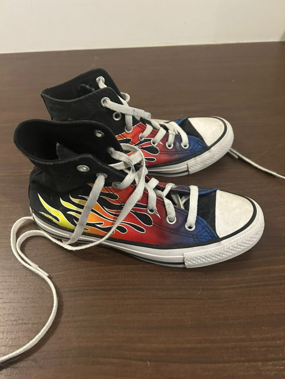 Converse Youth Size 3.5 Chuck Taylor All Star Cars Flames Sneaker
